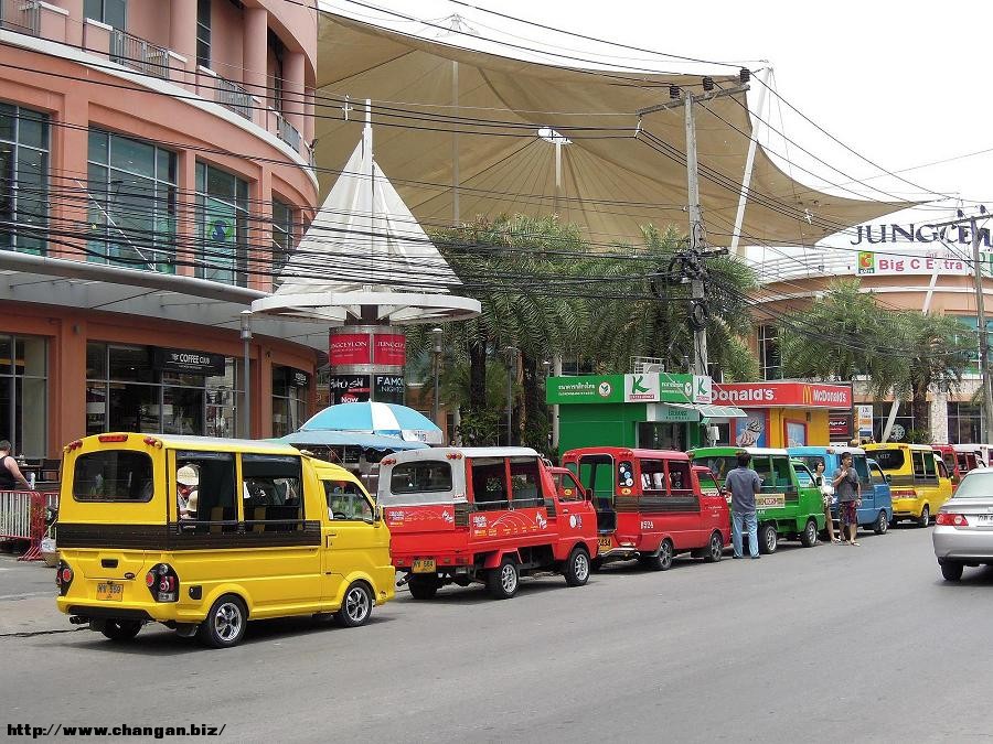 ̩/ʿ(Tuk Tuk)