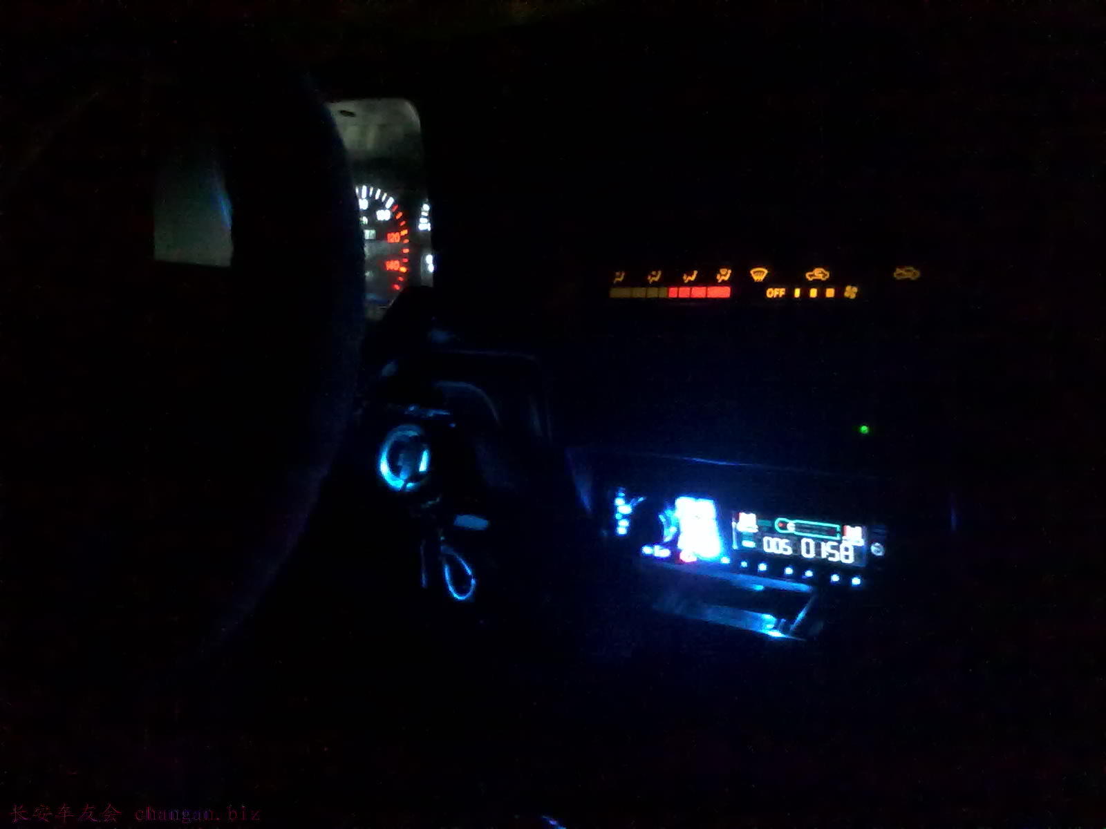 20110121372.jpg