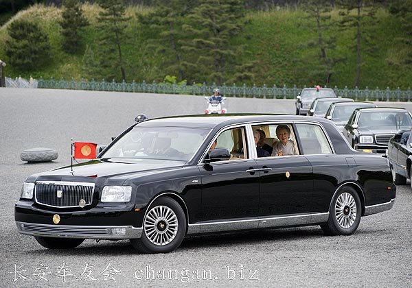 ջ(Toyota Century Royal)